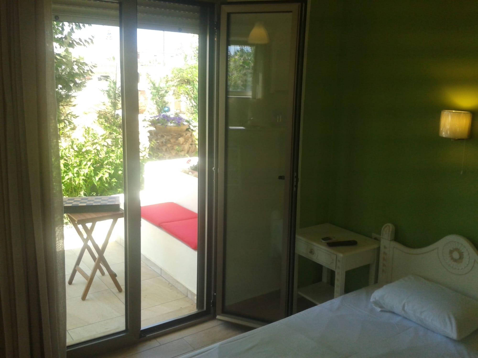 Almyra Apartments & Suites Sfáka 외부 사진