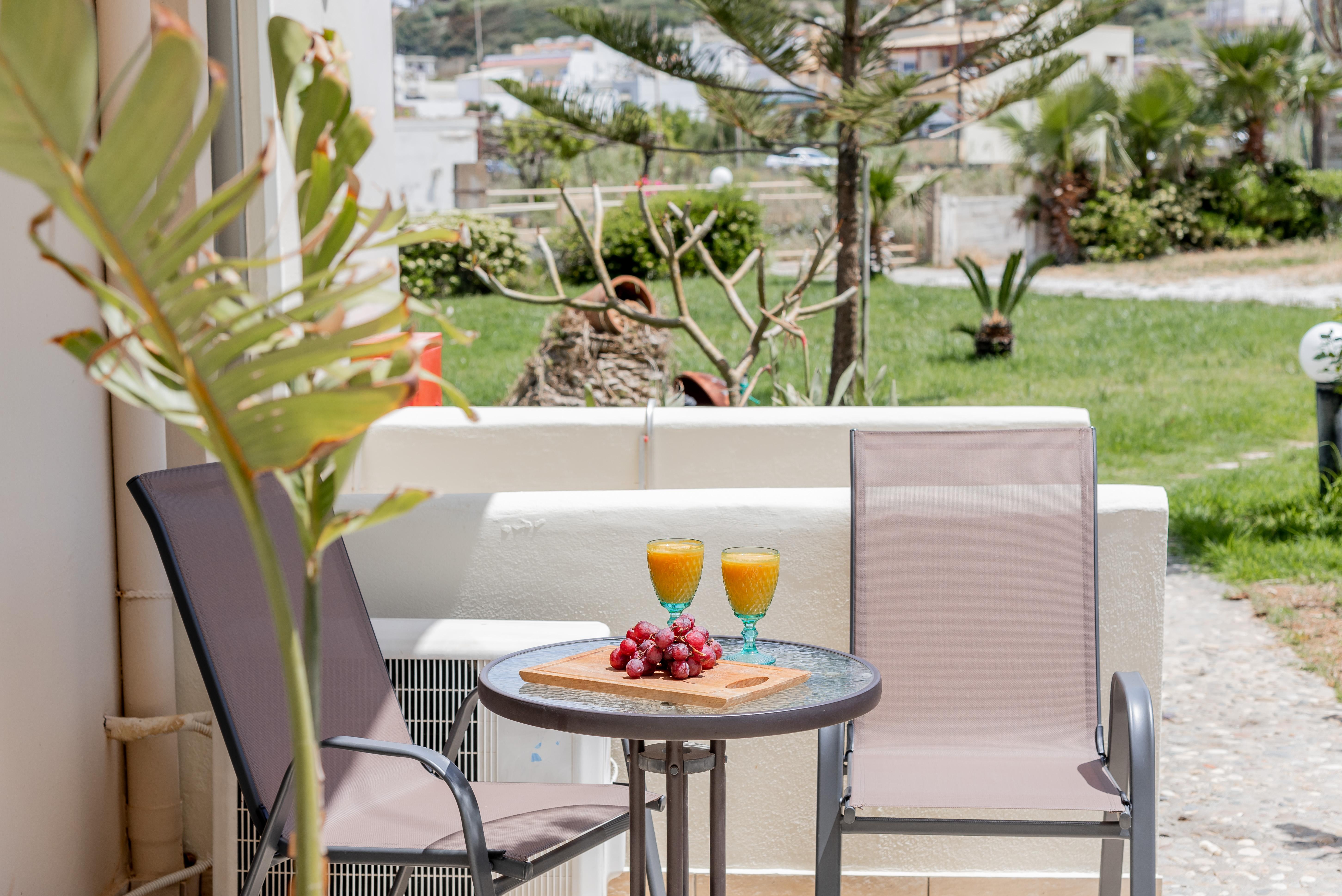 Almyra Apartments & Suites Sfáka 외부 사진