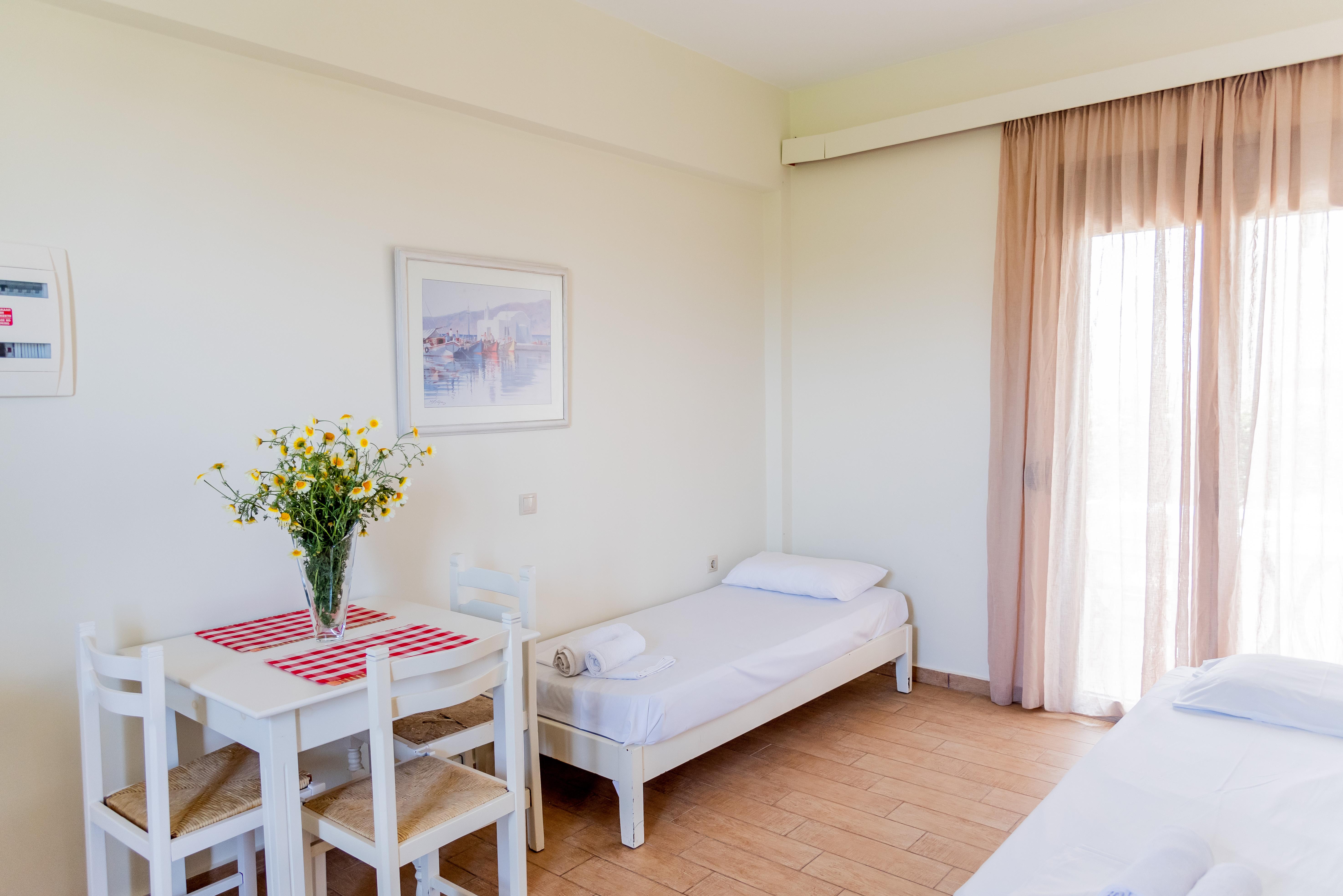 Almyra Apartments & Suites Sfáka 외부 사진