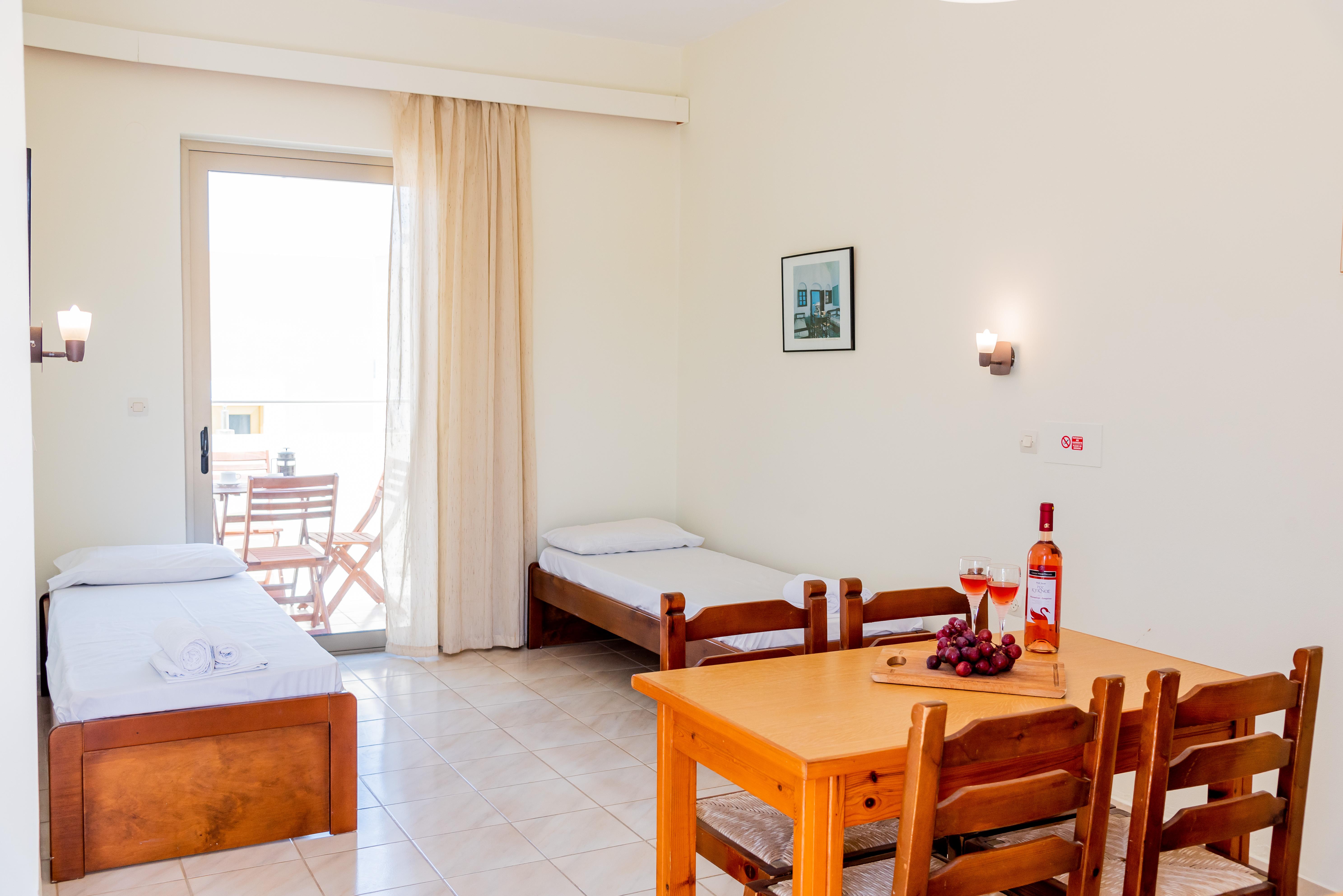 Almyra Apartments & Suites Sfáka 외부 사진